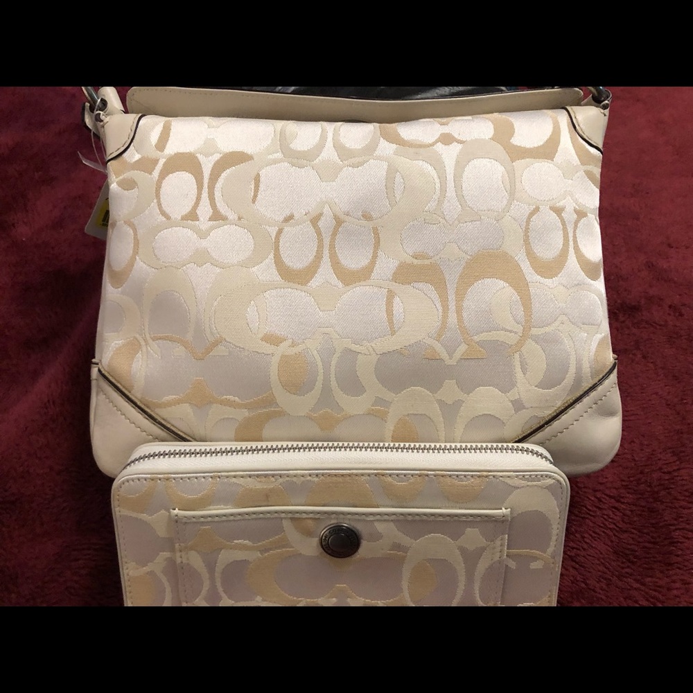 Classic Coach handbag & wallet